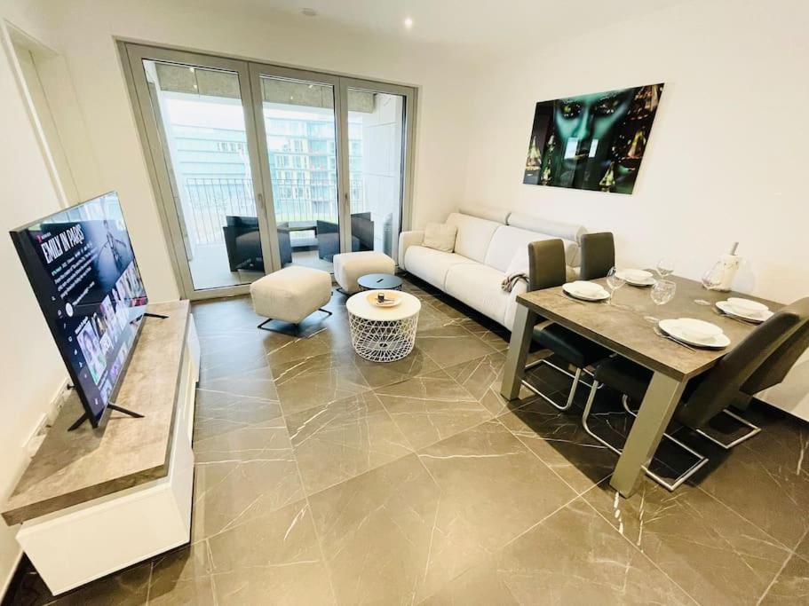 Appartement Luxury 1bedroom With Parking In Center&large Terrace -cd3 *