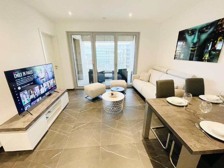 Luxury 1bedroom With Parking In Center&large Terrace -cd3 Appartement